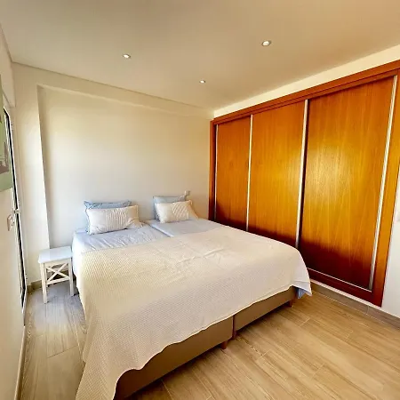 Apartment Sea View By Trip2portugal